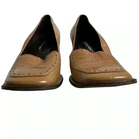 Elegant Brown Wedge Loafers - Picture 16 of 16